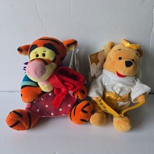 Vintage Winnie the Pooh and Tigger Plush Dolls New with Tags